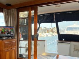 Yacht Moineau VI, thuyền ở Deauville