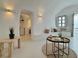 as holiday caves, hotel em Mesaria