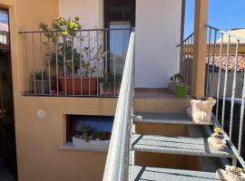 My Happy Place in Costa Smeralda, hotel en Arzachena