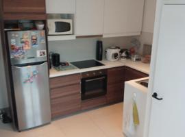 Belle maison avec 3 chambres et jardin, ξενοδοχείο σε Itteville