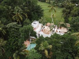 Black Honey, serviced apartment in Ahangama