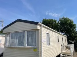 The Luxury Wolds Retreat 6 Berth 3 bedrooms
