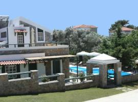 Elia Village by Irida Iris Group, ξενοδοχείο στο Πλωμάρι