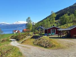 Nordfjordcabins Utvik, hytte i Utvik