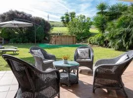 Villa entre Santander y Cabárceno con piscina