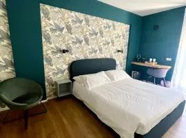 Mavi Rooms
