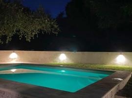 Casa Tapanco Tepoztlán、テポストランのホテル