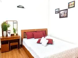 35m2 Room with private bathroom, 400m from Hoan Kiem Lake