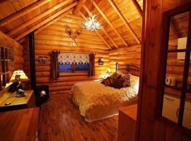 Cozy Cabin at the Highlands, hotel Davaóban