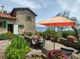 Cinque Terre Comfortable holiday residence, hotell i Fezzano