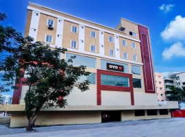OYO Flagship Hotel RB, hotel in Trimulgherry
