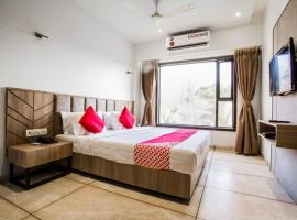 Hotel Gurukrupa Residency, hotell i Kalyan