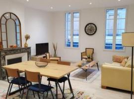 Appartement neuf en plein cœur de la Bastide, Hotel in Libourne