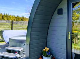 Odli Glamping - Deri, hotel with parking in Welshpool