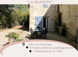 Villa "La Pradeto" gite rural Camargue pilsētā Le Sambuc