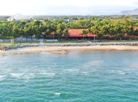 Dat Lanh Beach Resort, hotel met parkeren in Lagi