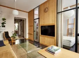 Design district gem, private sauna
