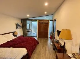 Flamingo đại lải resort- Villa rừng lãng mạn hilltop 223 1 phòng ngủ , kèm ăn sáng