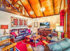Cottonwood Chalet, Hotel in Packwood