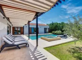 Villa Luna Bianca by Interhome