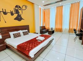 Hotel Ujjain View !! Top Rated & Most Awarded Property in Ujjain، فندق في اوجاين