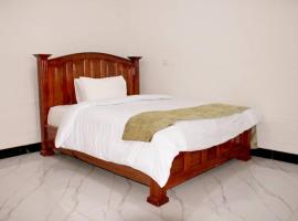 Latitude Lukozi Hotel, hotel v mestu Hambayo