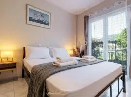 Ionelia Studio at Ipsos beach