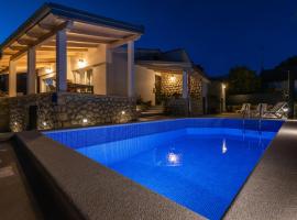 Captains Home, hotel with pools in Mali Lošinj