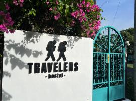 Hostel Travelers Santiago、サンチアゴのB&B