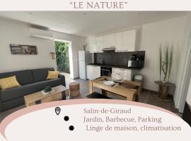 "Le nature" Camargue Jardin، بيت عطلات شاطئي في آرل