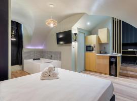 Suite Romantique Balnéo Centre Lyon, hotel i Lyon