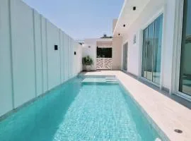 DD Pool Villa Huahin