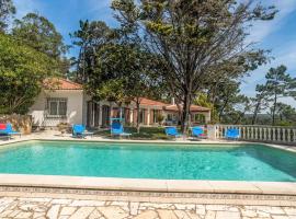 Villa Colares by Interhome, hotel v destinaci Colares