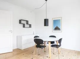 Refurbished 1-BR apartment in Charlottenlund - 208