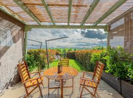 La Novellina Holiday Home, Langhe, hotel v destinaci Novello
