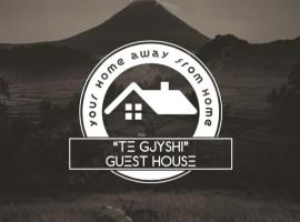 'TE GJYSHI' GUEST HOUSE, hotel in Përmet