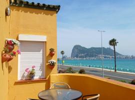 Gibraltar Views Guest House, готель у місті Ла-Лінеа-де-ла-Консепсьйон