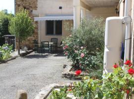 Les Merens, hotel in Baulou