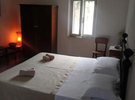 La Casa di Augusto, bed and breakfast en Bomarzo