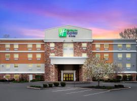 Holiday Inn Express & Suites Carmel North – Westfield, an IHG Hotel, hotell i Carmel