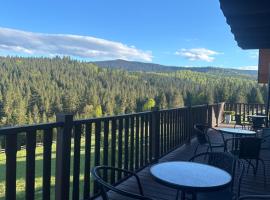 Мелодія Гір Панорамний міні готель з видом на гори, cabin in Vorokhta