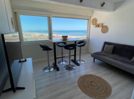 Superbe appartement vue sur mer, hotel in Valras-Plage