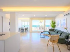 Luxury oceanfront 3 bedrooms & 2 bath by 10ToSea