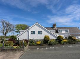 The Farmhouse, sumarhús í Pwllheli