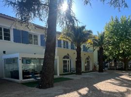 Chambre de charme n2, hotel en Grimaud