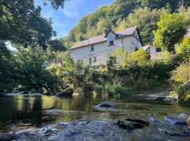 River Cottage in stunning location, hotel in Countisbury