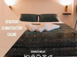 Le Chaleureux • Lumineux • Stationnement Facile