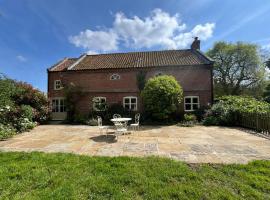 The Old Barn, villa in Market Rasen