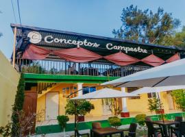 Conceptos Campestre, семеен хотел в Уеуетенанго