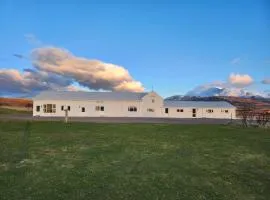 Fjós Guesthouse